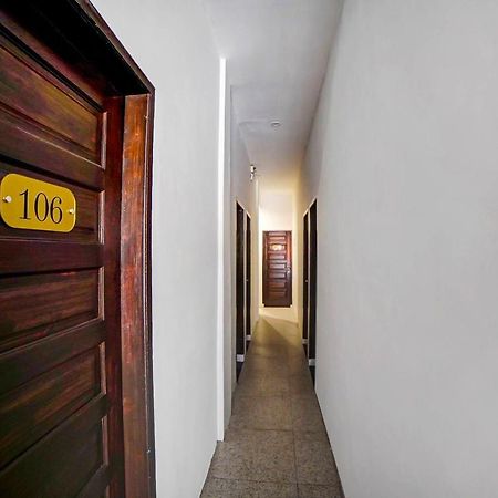 Oyo 91211 Mega Comfort Guest House Medan Eksteriør bilde